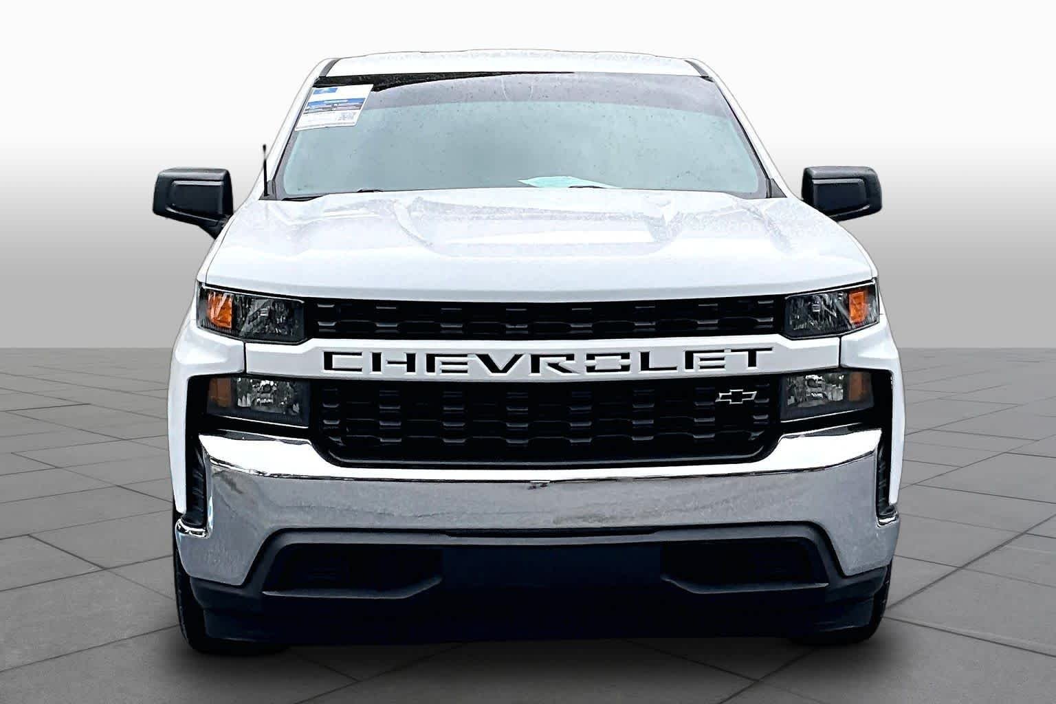 Used 2021 Summit White Chevrolet Work Truck image 4