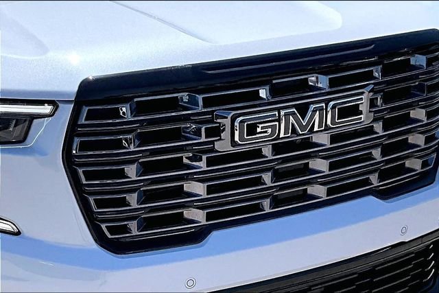 Used 2026 White GMC Denali Ultimate image 30
