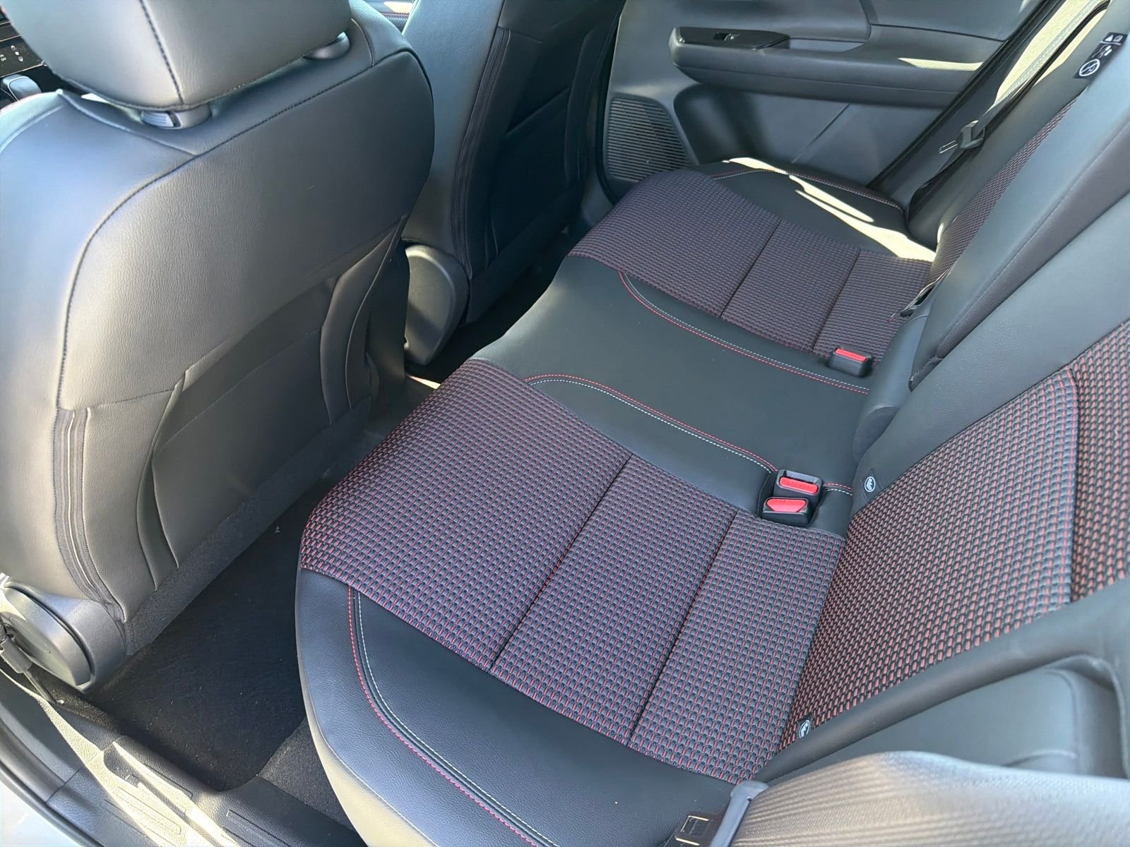 New 2026 Nissan Kicks SR 4D Sport Utility