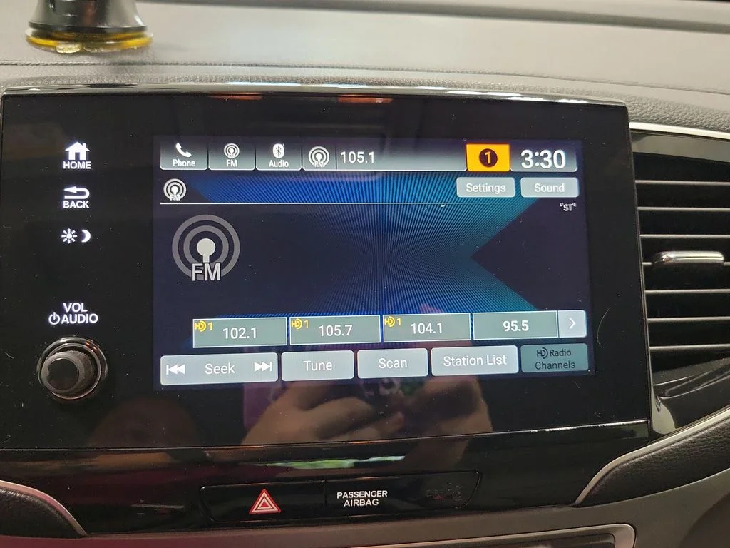 Used 2019  Honda EX-L image 44