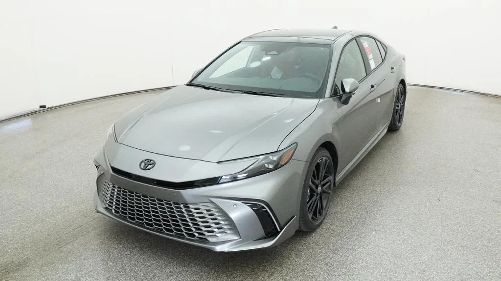 New 2026 Heavy Metal Toyota XSE image 7