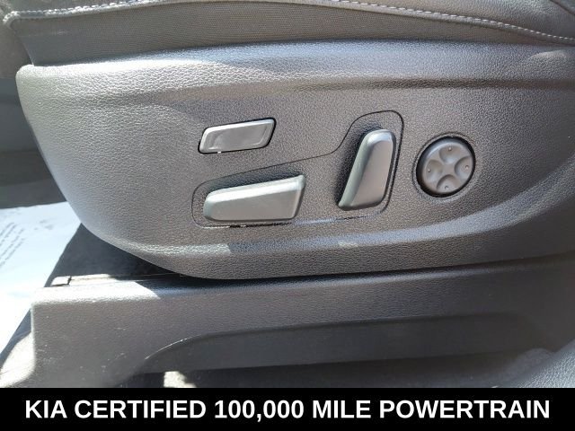 Used 2025 White Kia SX image 22