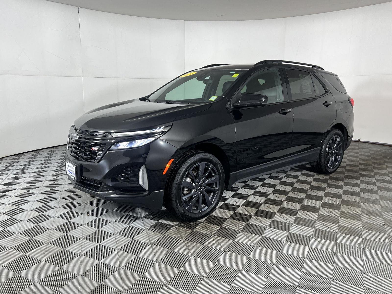Used 2024 Mosaic Black Metallic Chevrolet RS image 16