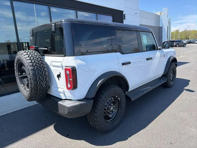 New 2026 White Ford Outer Banks image 3