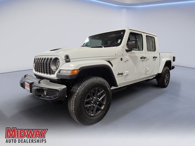 2026 Jeep Gladiator Sport S Auto's photo