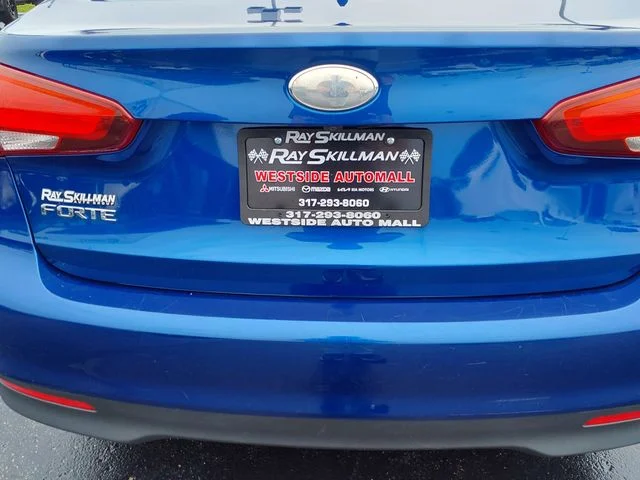 Used 2018 Blue Kia LX image 27