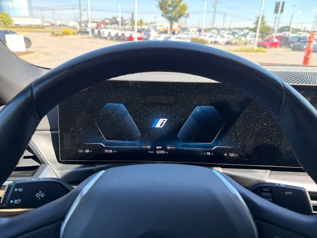 Used 2024 Gray BMW eDrive35 image 19