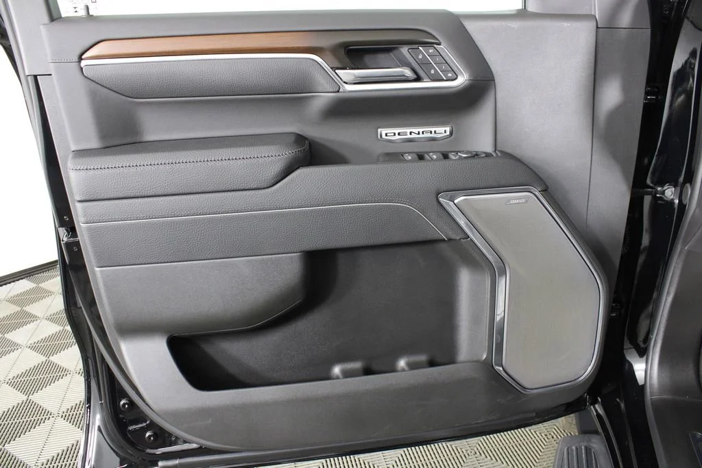 New 2026 Onyx Black GMC Denali image 10