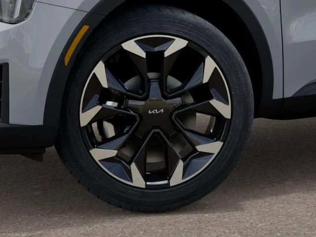 New 2026 Wolf Gray Kia EX image 8