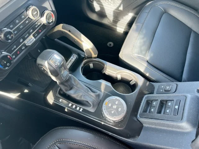 New 2026 Oxford White Ford Badlands® image 30