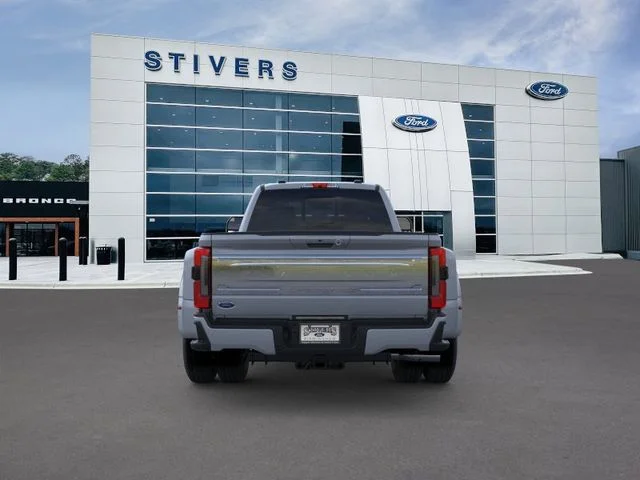 New 2026 Glacier Gray Metallic Tri-Coat Ford F-350® Platinum® image 6