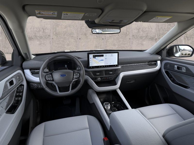 2026 Ford Explorer Platinum - Photo 9