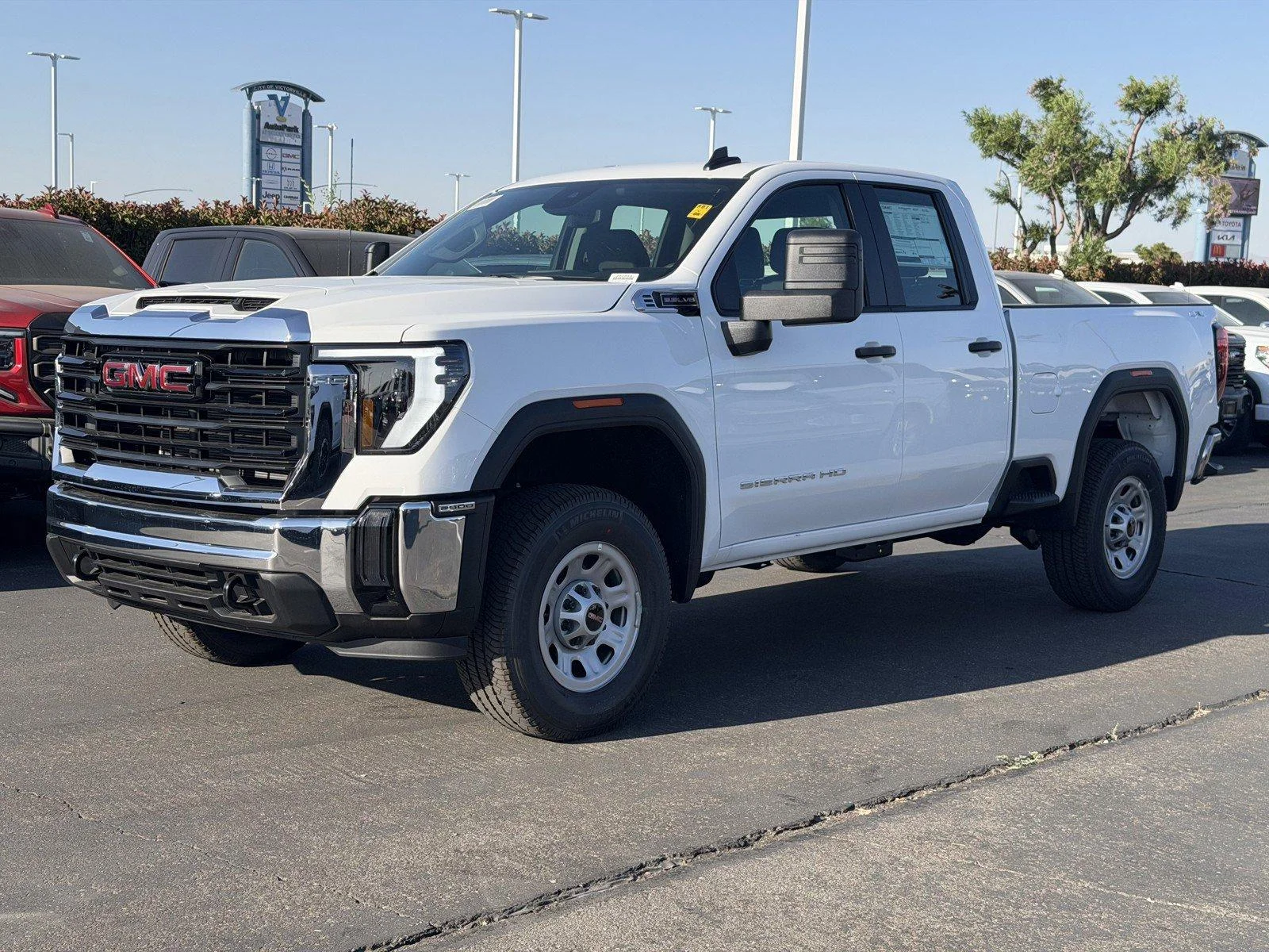 New 2026 Summit White GMC Pro image 3
