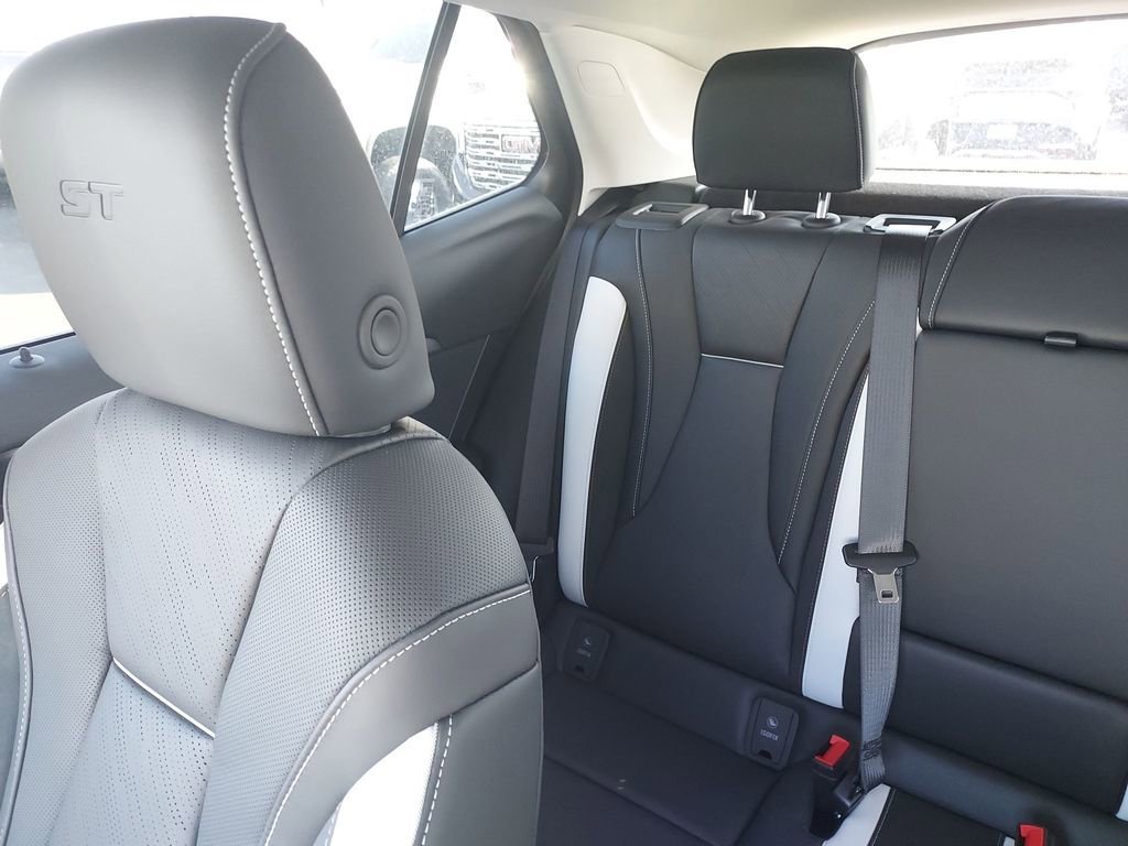 New 2026 Quartz Blue Metallic Buick Sport Touring image 12