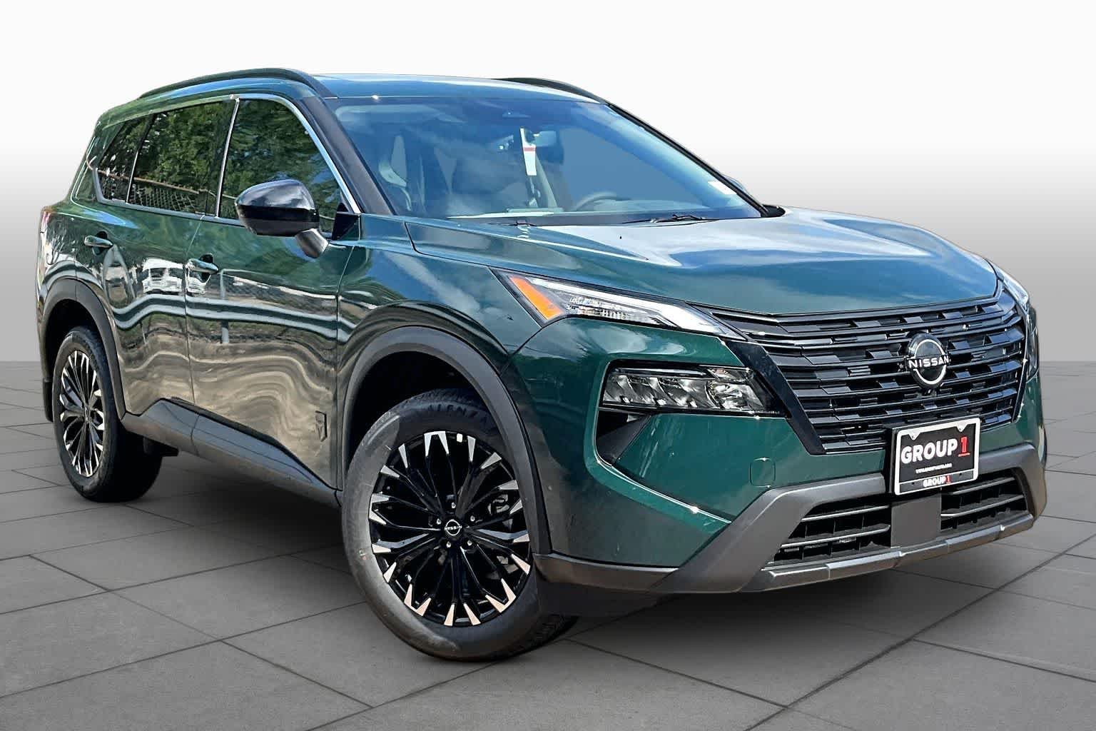 New 2026 Obsidian Green Pearl Nissan Dark Armor image 2