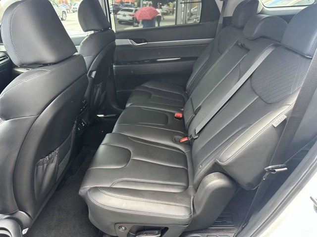Used 2025 Hyper White Hyundai SEL Premium image 16