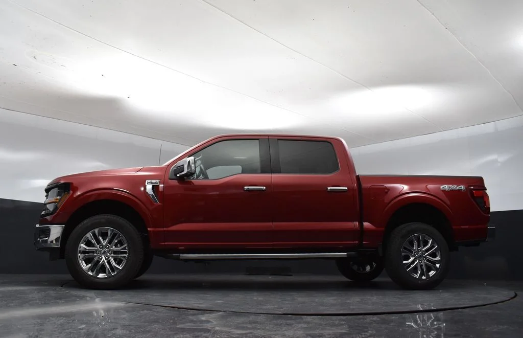 New 2026 Ruby Red Metallic Ford XLT image 28