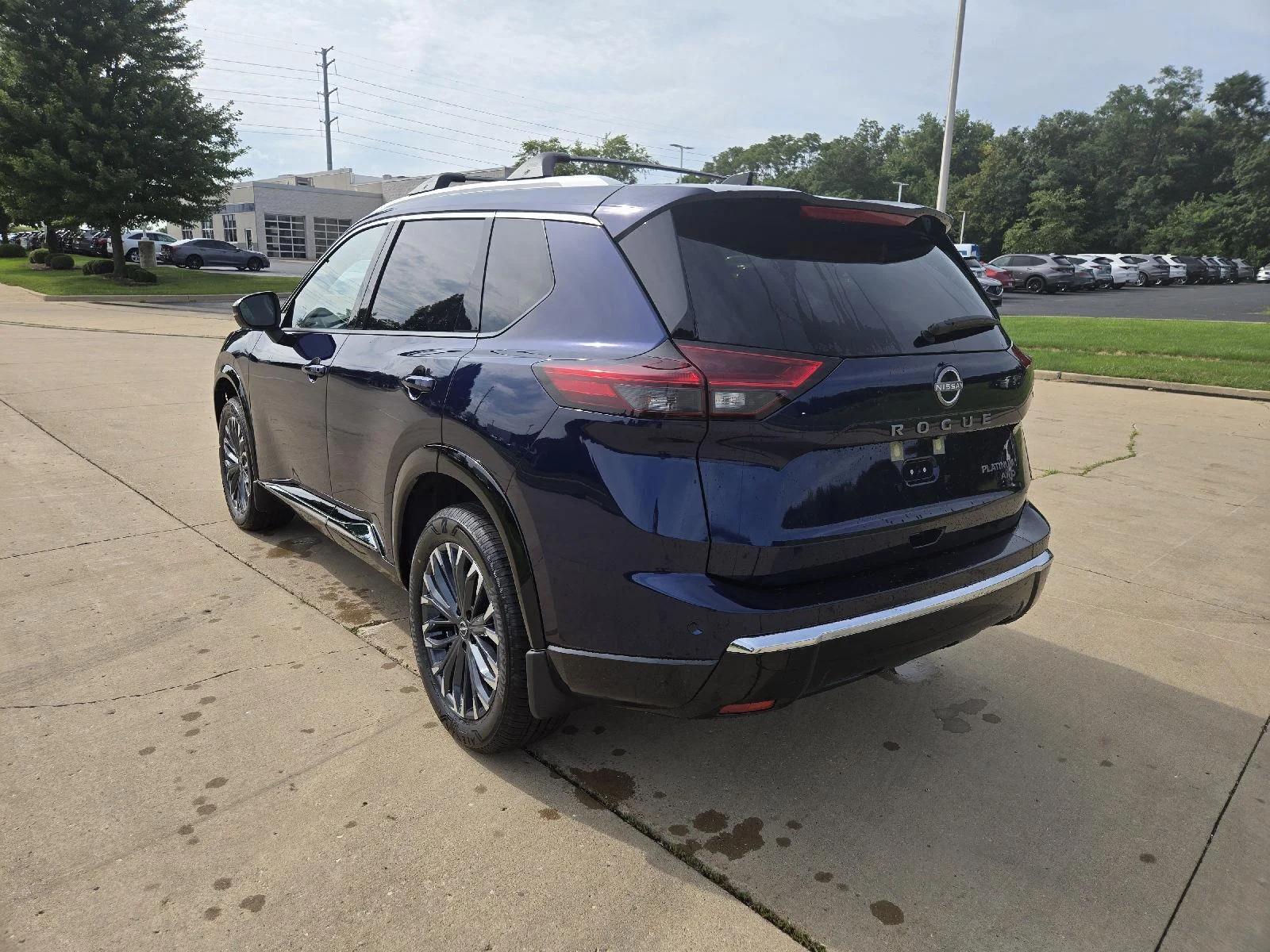 New 2026 Deep Ocean Blue Pearl Nissan Platinum image 6