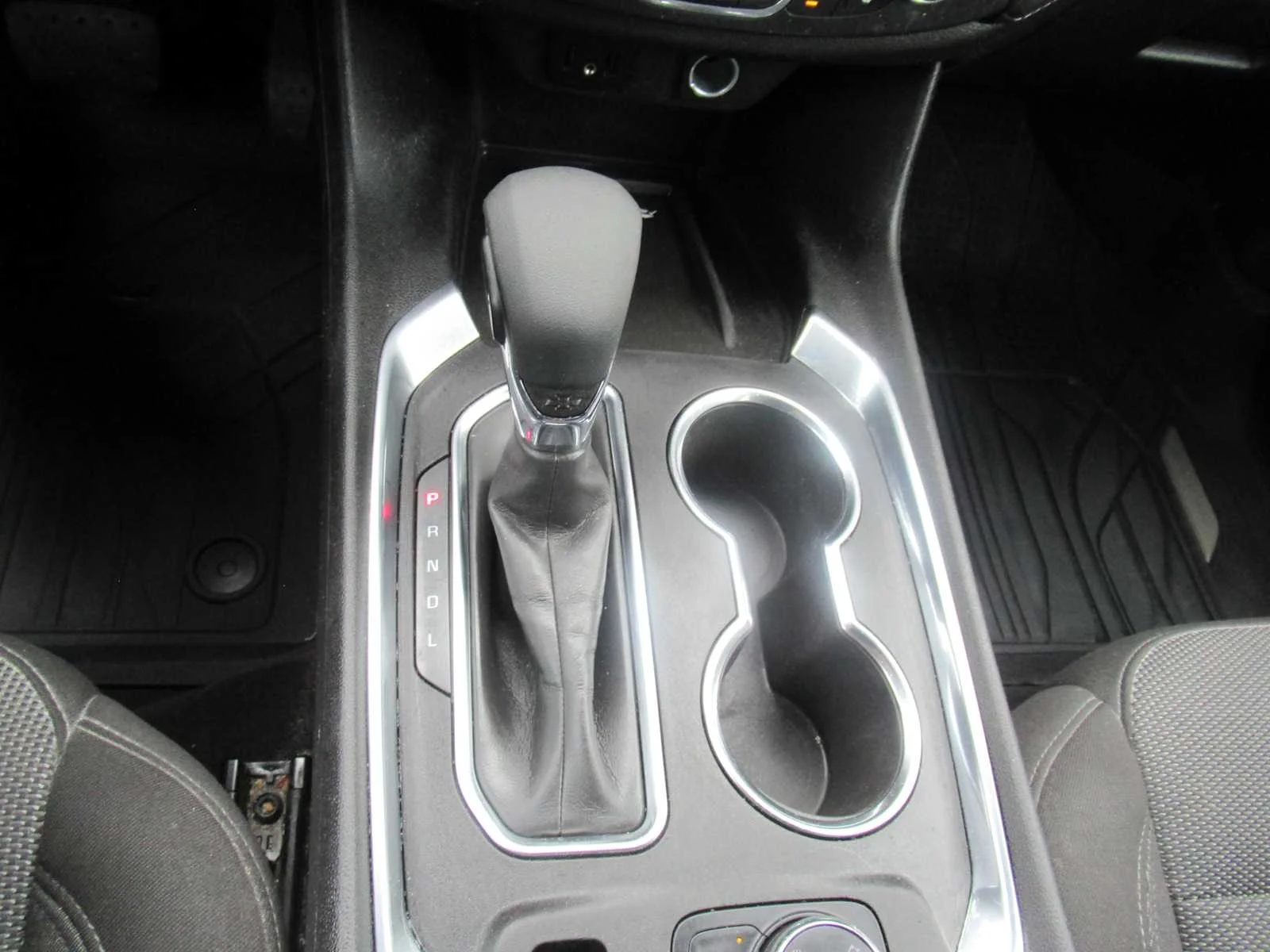 Certified Used 2022 Summit White Chevrolet LT Cloth image 27