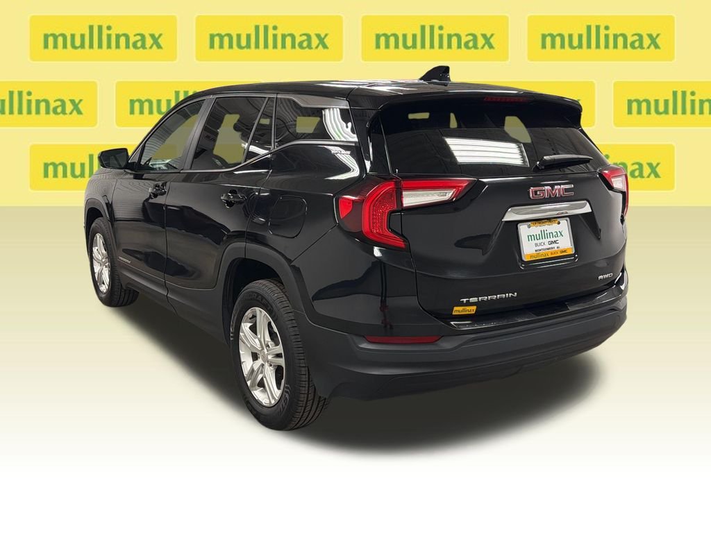 Used 2024 Black GMC SLE image 14