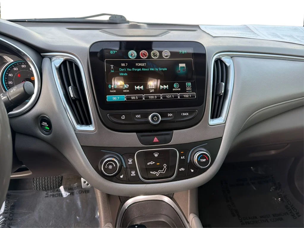 Used 2016 Silver Ice Metallic Chevrolet LT image 14
