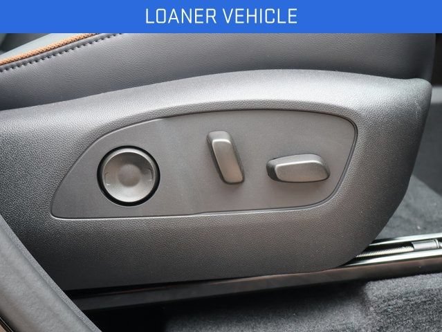 2026 GMC Acadia AT4 - Photo 9