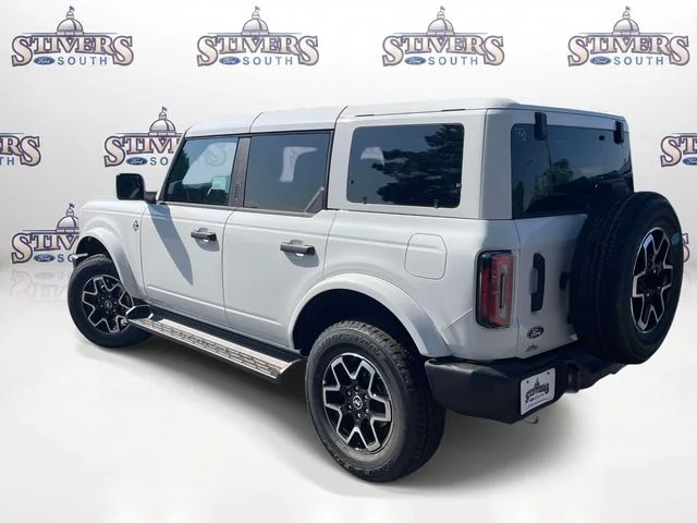 New 2026 Oxford White Ford Outer Banks image 4