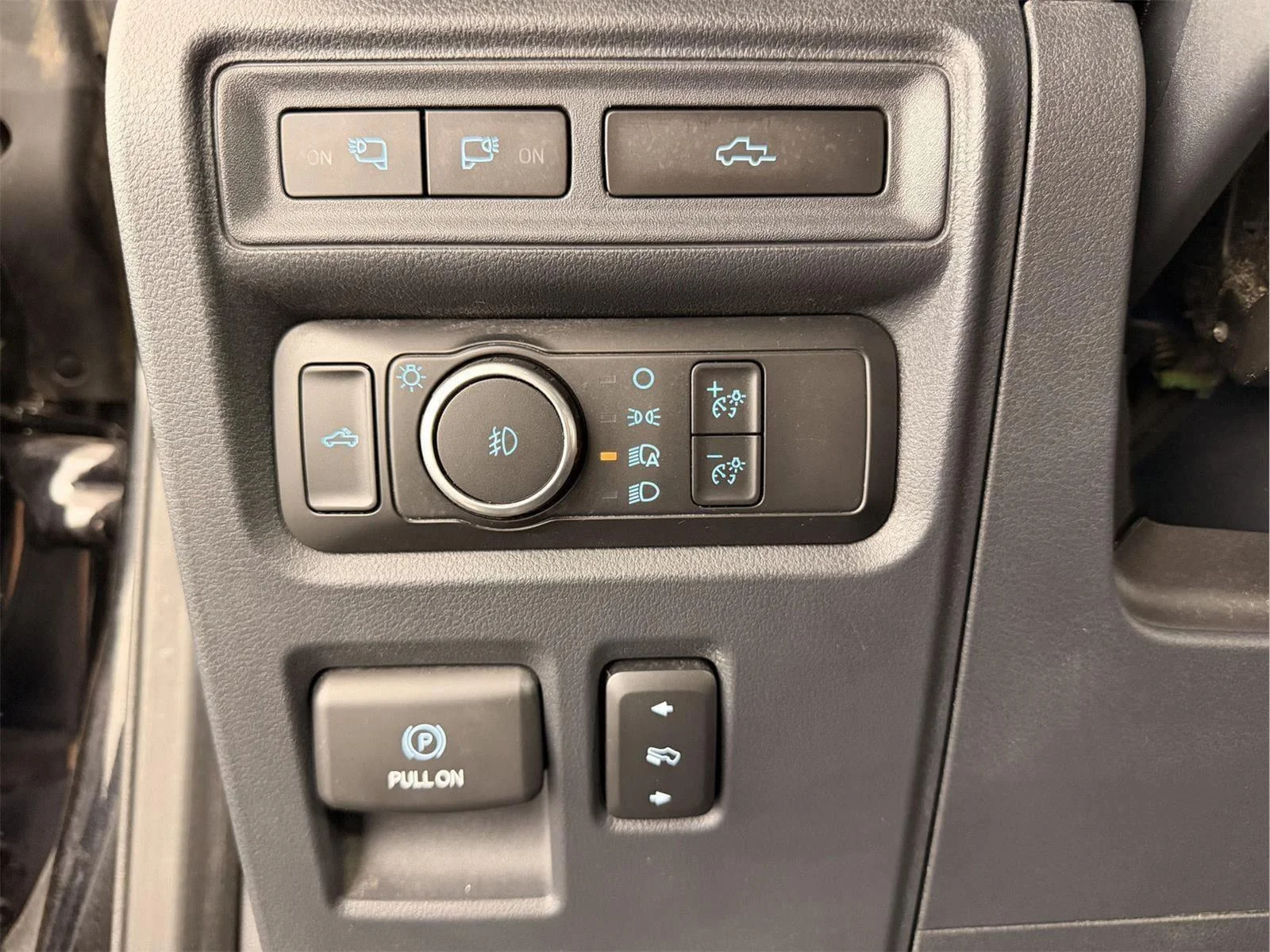 Used 2022 Agate Black Ford LARIAT image 29