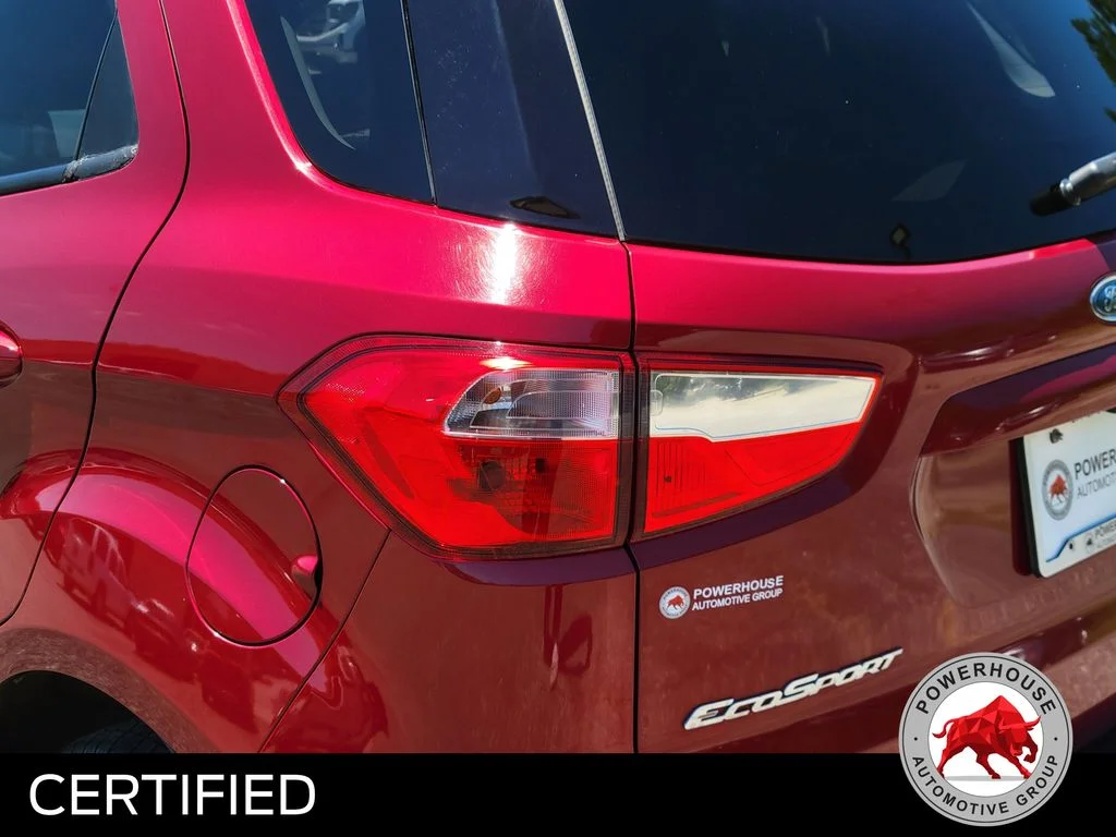 Used 2018 Red Ford SE image 13
