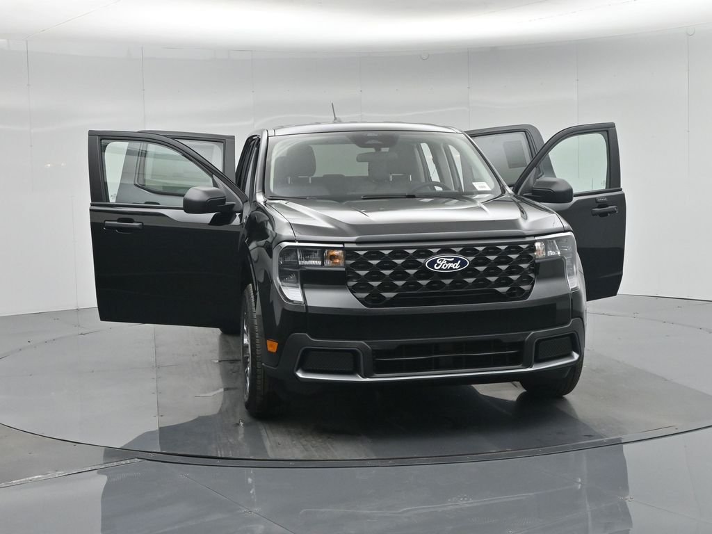 New 2026 Shadow Black Ford XLT image 26