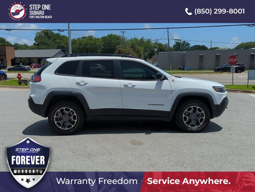 Used 2022 White Jeep Trailhawk image 8