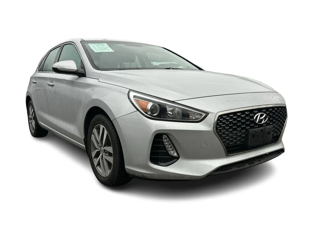 Used 2018 Space Black Pearl Hyundai GL Dilawri Certified   Clean Title   Local BC image 2