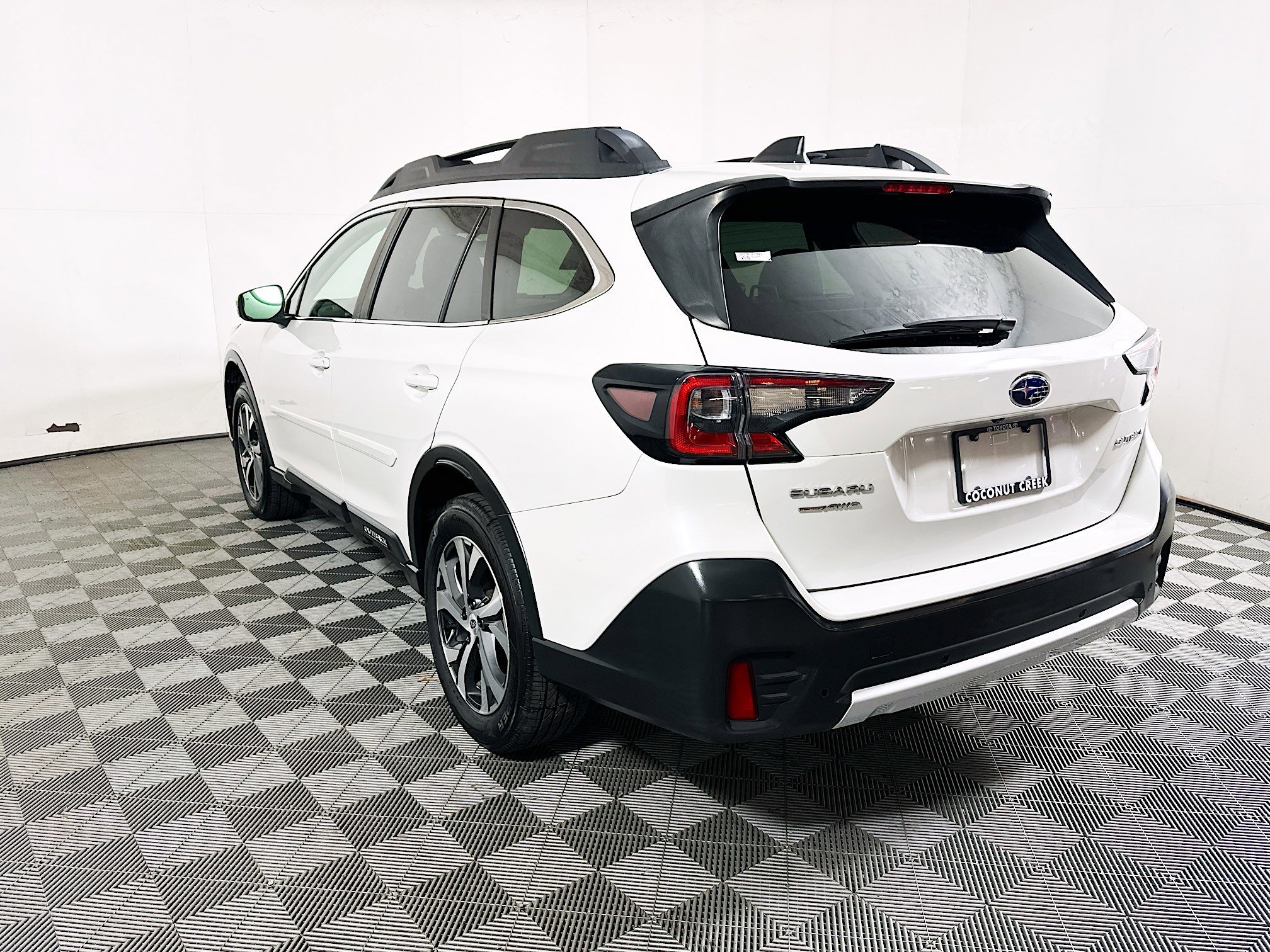 2022 Subaru Outback thumbnail 7