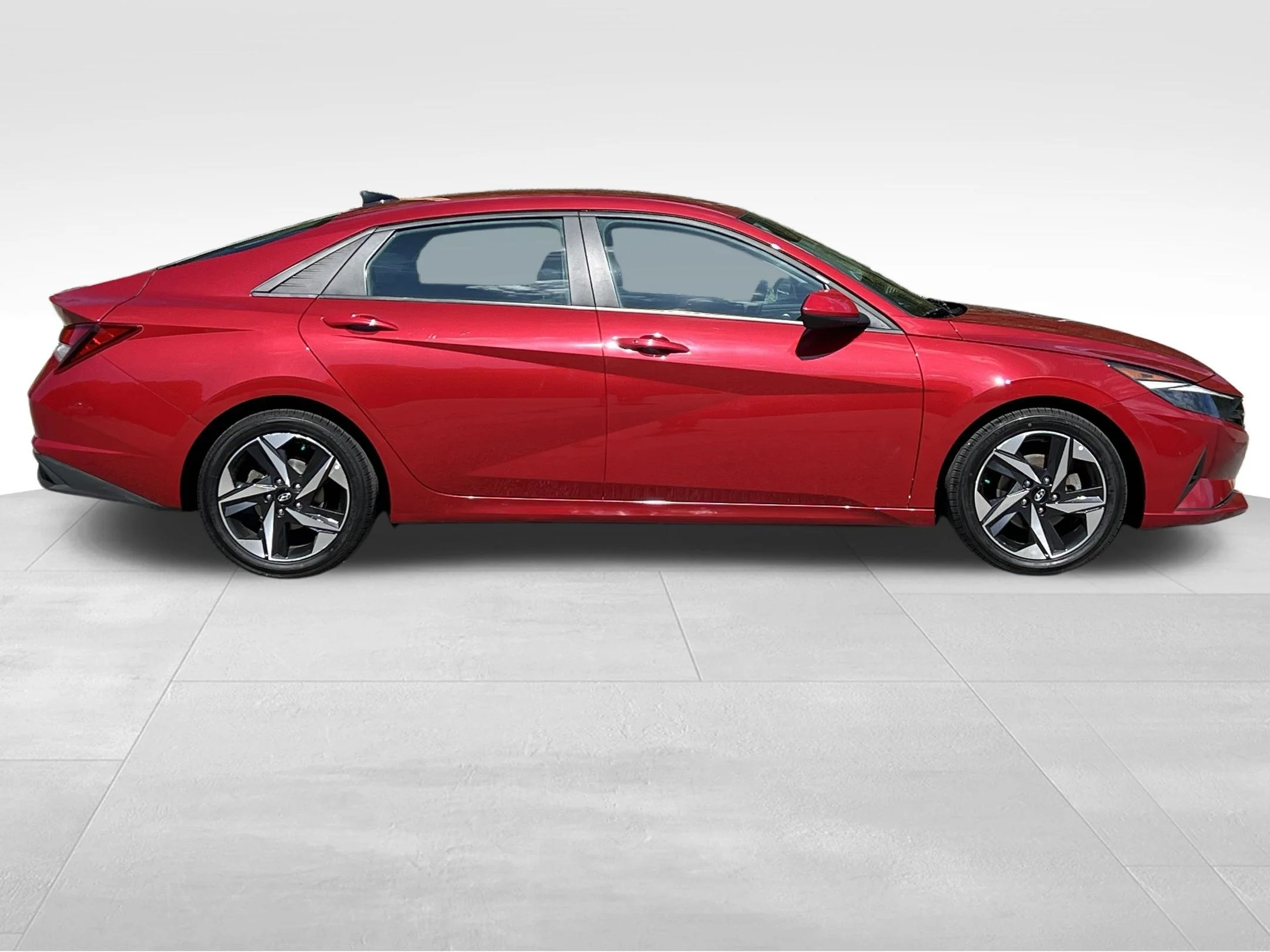 Used 2023 Scarlet Red Pearl Hyundai SEL image 5