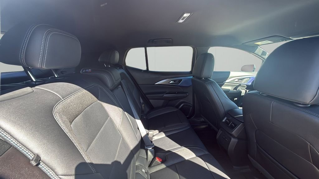 2026 Chevrolet Equinox EV 2LT - Photo 34