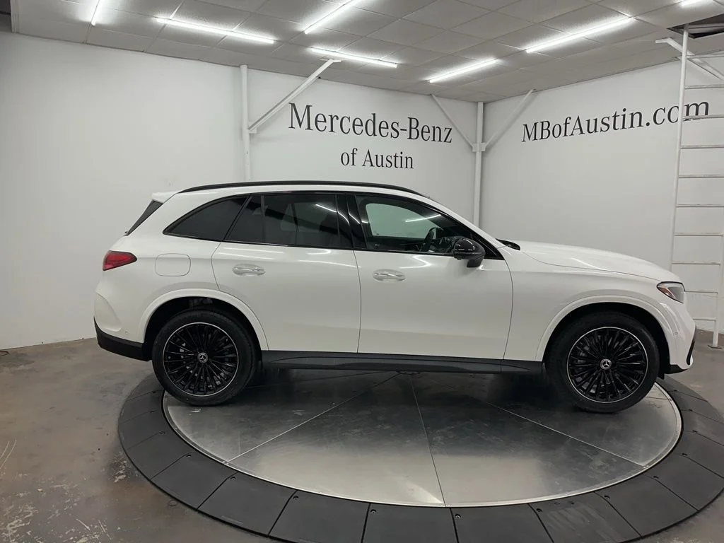 Used 2026 White Mercedes-Benz GLC 300 image 8