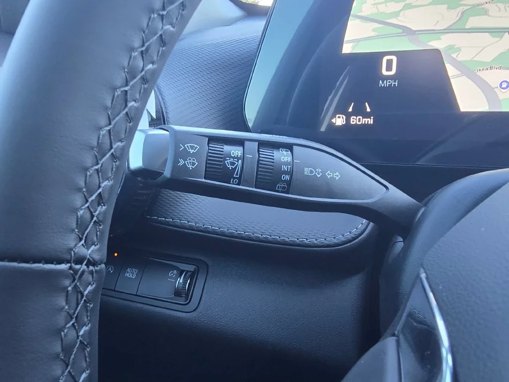 2027 Chevrolet Equinox LT - Photo 23