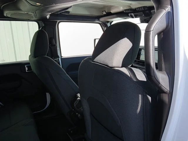 New 2026 Bright White Clear-Coat Exterior Paint Jeep Sport S image 24