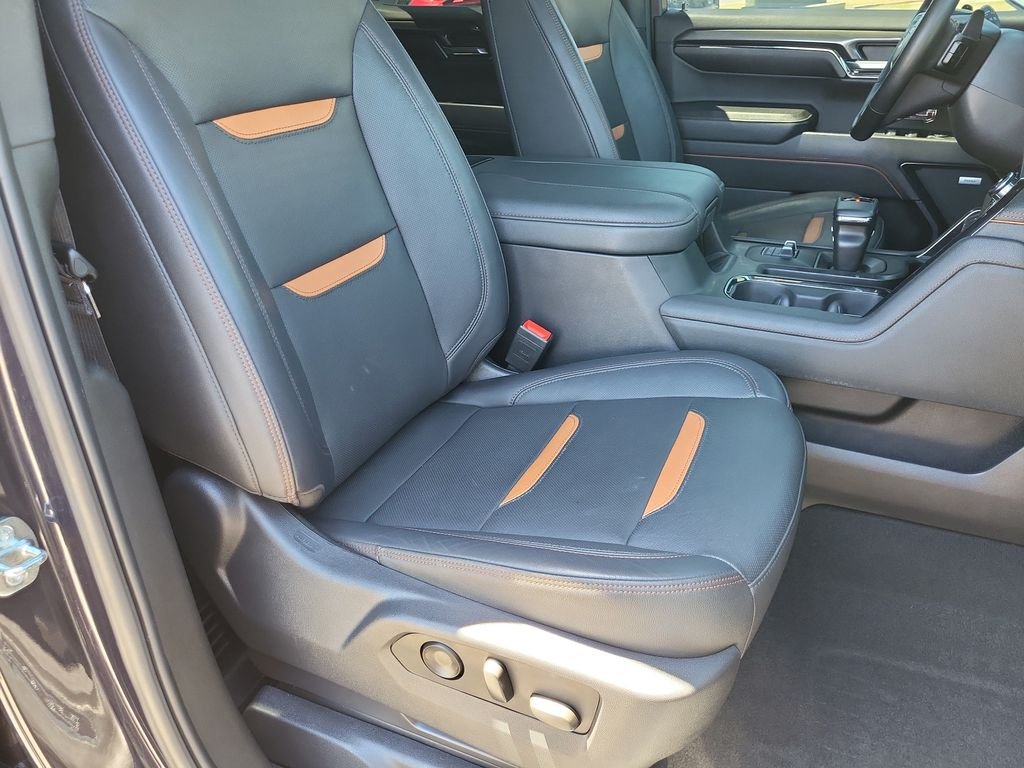 Used 2024 Silver GMC AT4 image 21