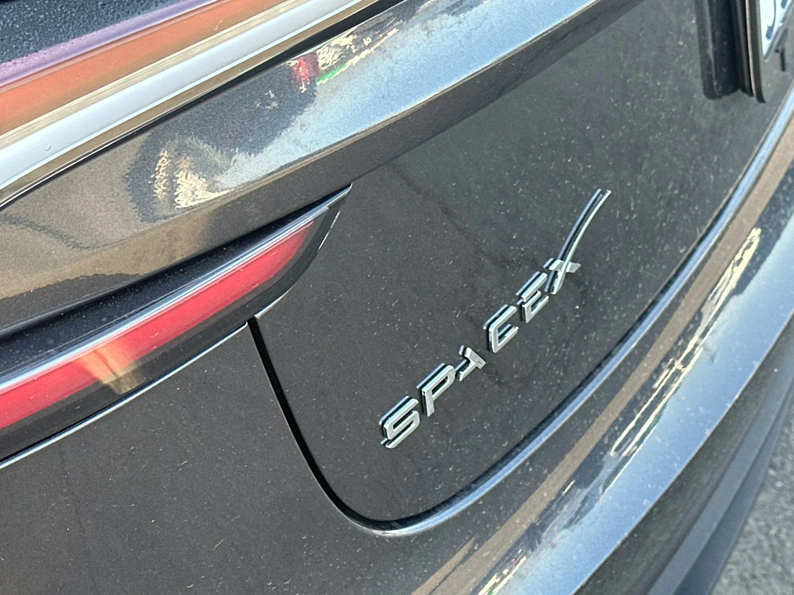 Used 2025  Tesla Long Range image 4