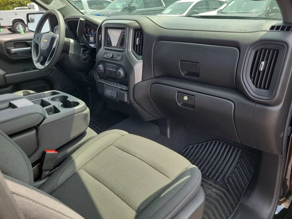 Certified Used 2026 Black Chevrolet Custom image 34