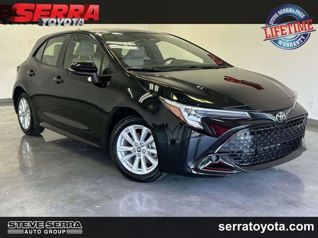 2025 Toyota Corolla Hatchback SE