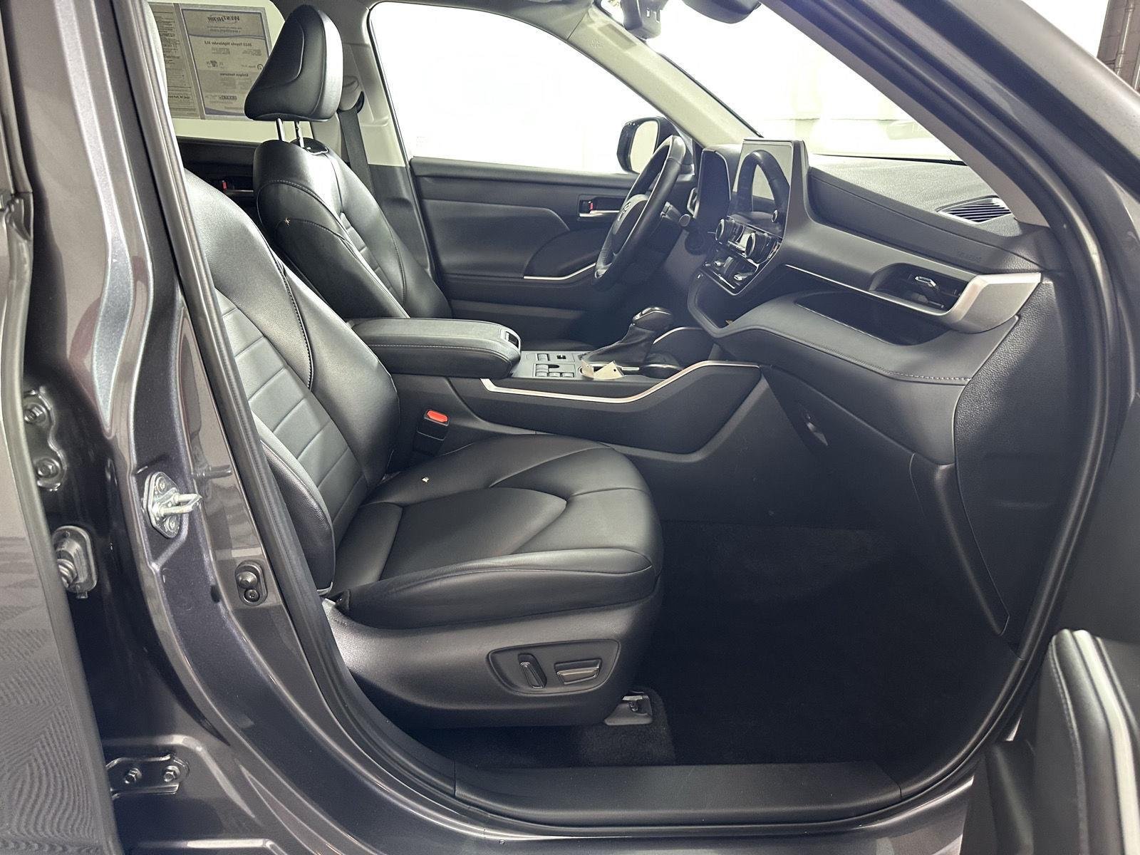 Used 2023 Magnetic Gray Metallic Toyota XLE image 28