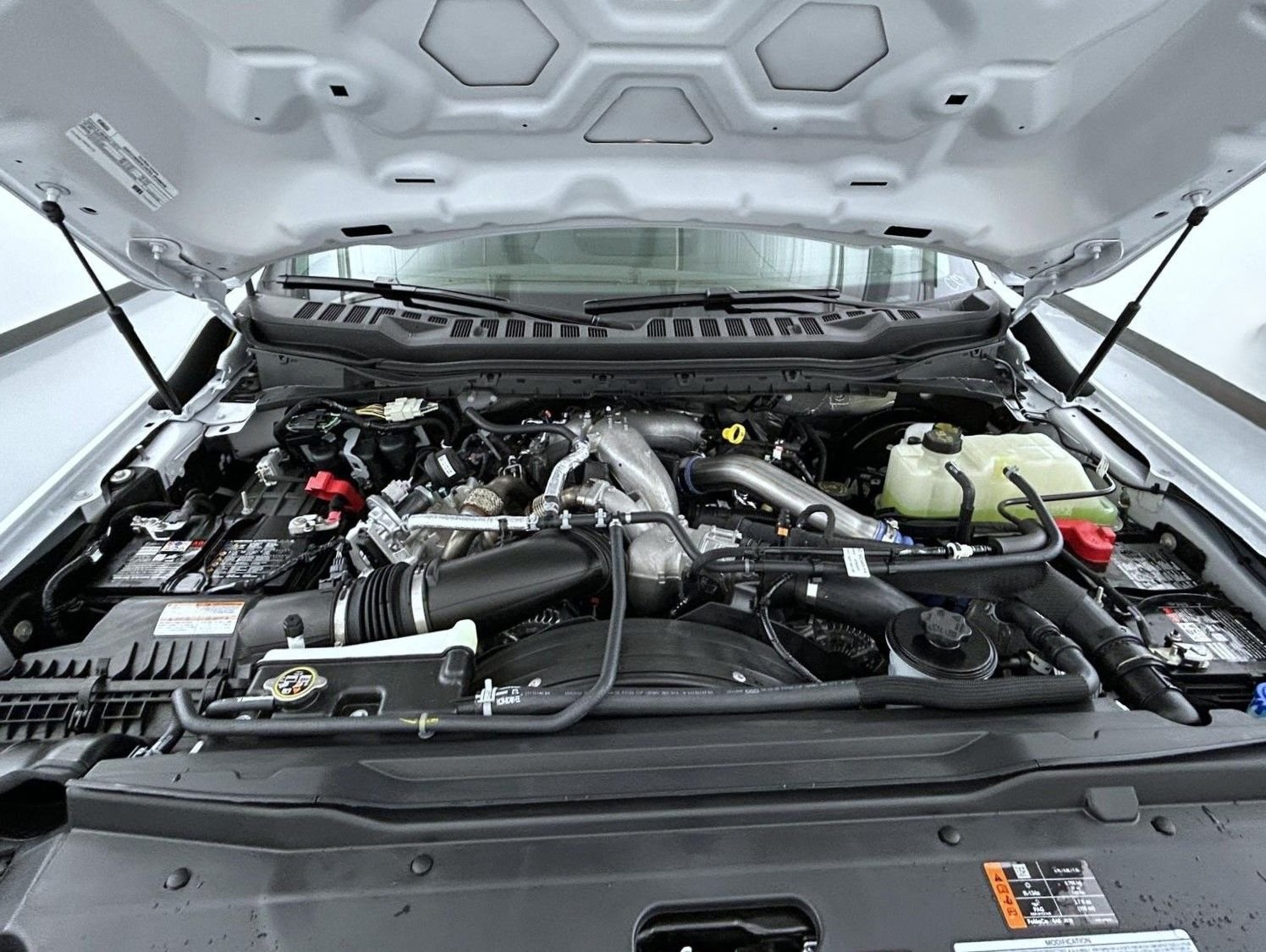 New 2026 Oxford White Ford XL image 24
