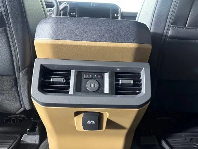 New 2026 Star White Metallic Tri-Coat Ford Lariat image 13