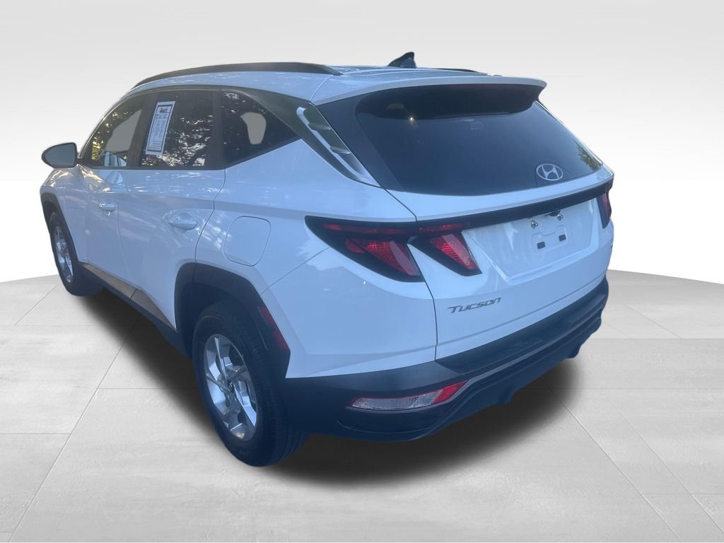 Used 2024 White Hyundai SEL image 18