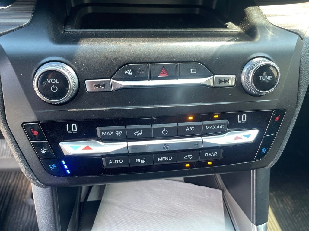 Used 2020 Gray Ford Limited image 21