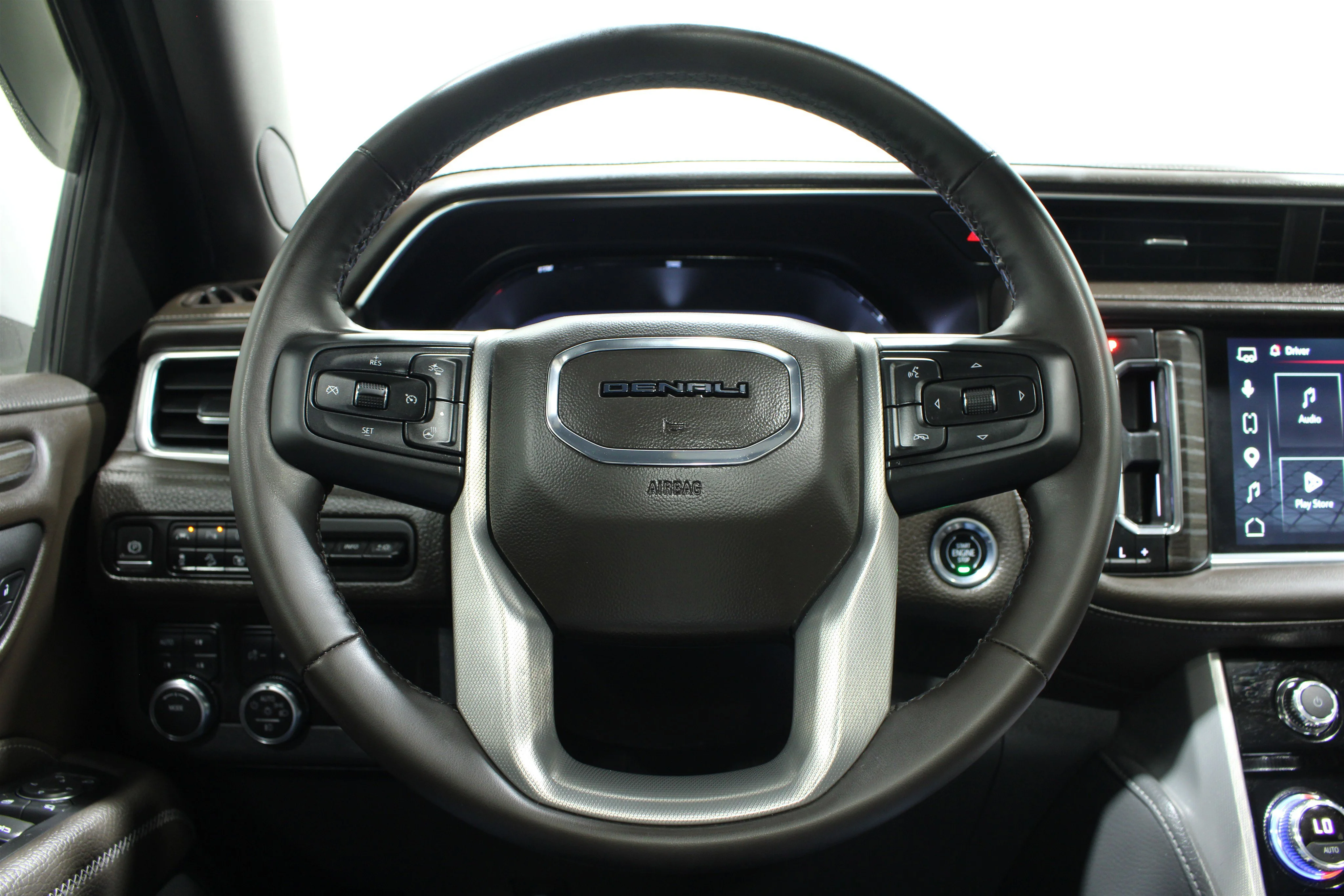2023 GMC Yukon XL Denali - Photo 11