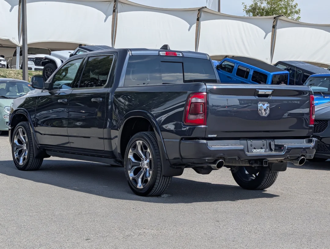 Used 2020 Silver RAM Longhorn - - 4x4 - EcoDiesel V6 - Panoramic Sunroof - Heated Leather Seats & More! image 6