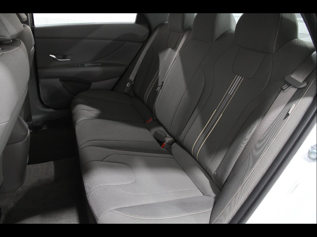 Certified Used 2025 Serenity White Pearl Hyundai SEL Sport image 17